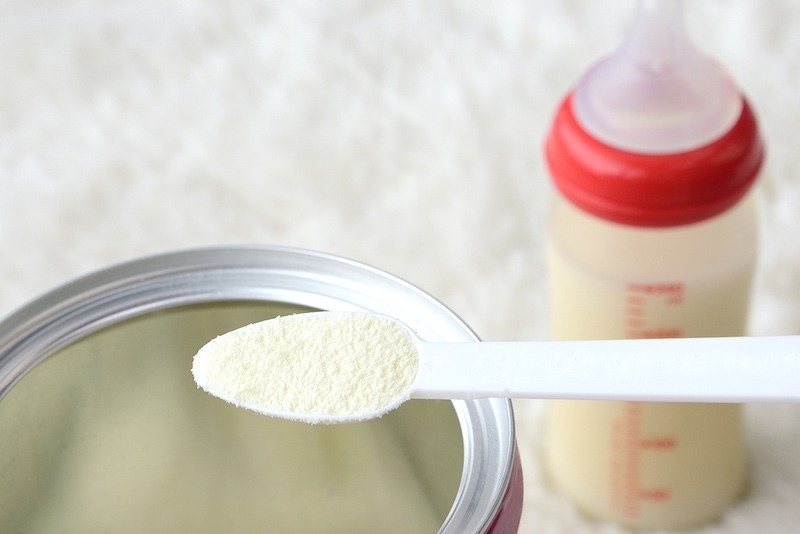 助産師監修 母乳 ミルクの混合授乳の方法 ミルク量を解説 All キッズアライズ